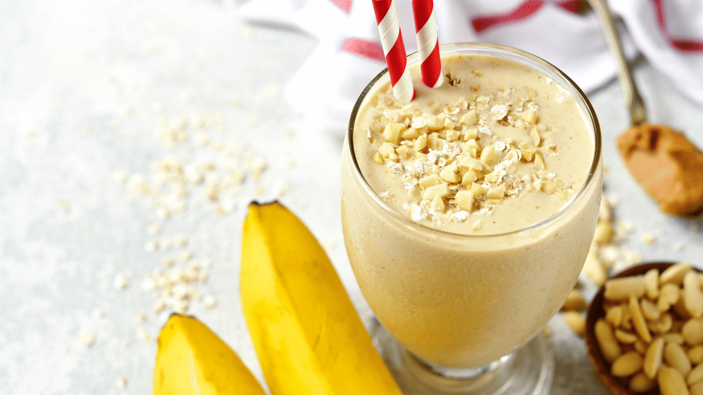 HealthySnacksForRunnersPeanutButterSmoothie