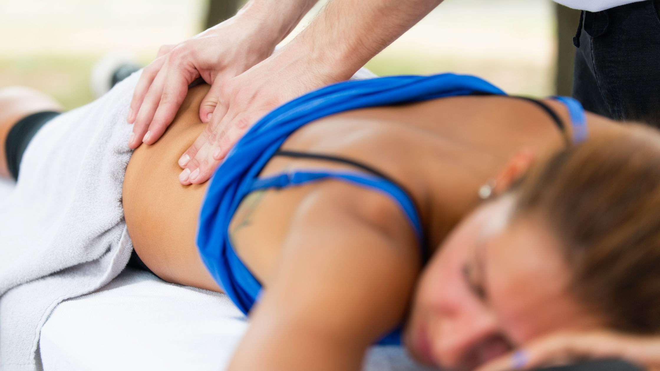 Marathon Recovery Massage Tent